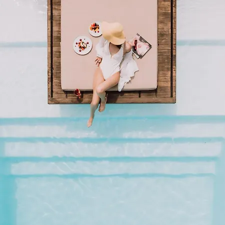 Mykonos Earth (adults Only) ホテル 5*
